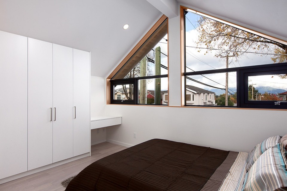 An energy-efficient contemporary laneway house with 1 bedroom in 800 ft sq | www.facebook.com/SmallHouseBliss