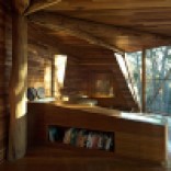 "Trunk House" in Australia uses forked tree trunks to support the roof. It has 2 bedrooms in 915 sq ft. | www.facebook.com/SmallHouseBliss